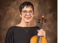 Julia Bastuscheck's Headshot
